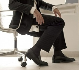 [4111] MEDIA TERAPEUTICA HOM NEGRO TM